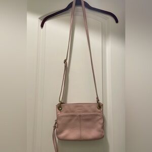 Women’s Fossil crossbody bag.
